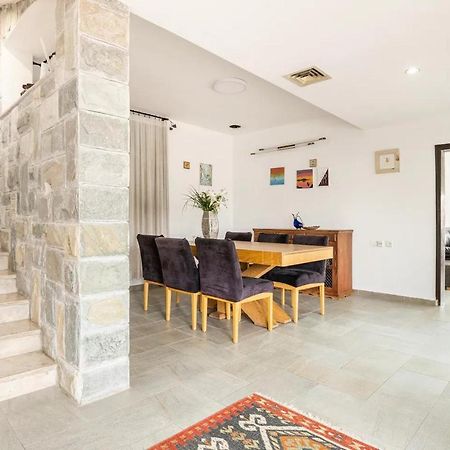 Apartamento Al-Razi Residency Dāliyat el Karmil Exterior foto